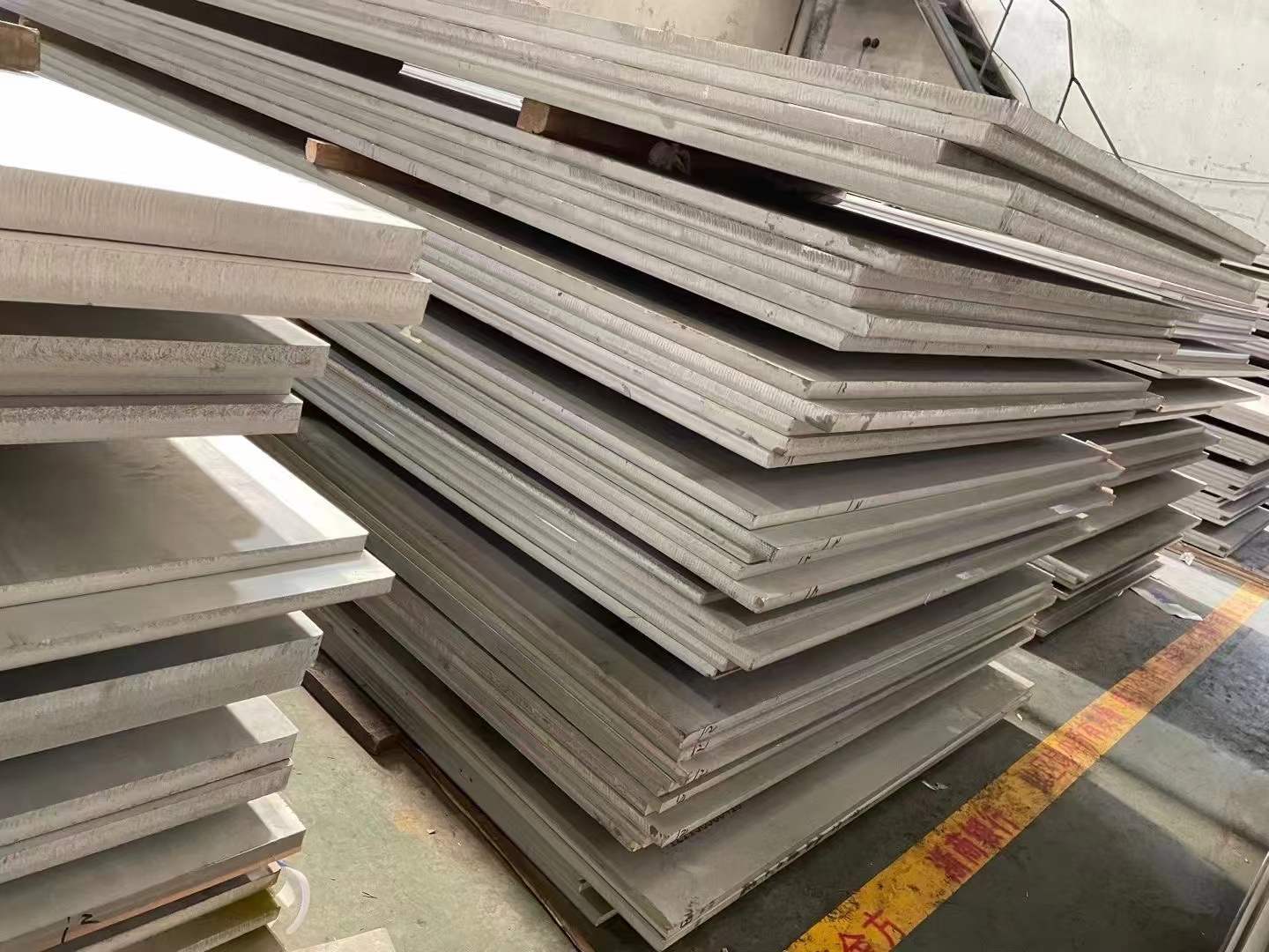 316不鏽鋼中厚闆